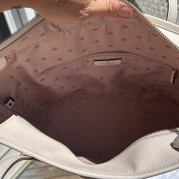 Kate Spade zip top tote bag bone color - Picture 9 of 12